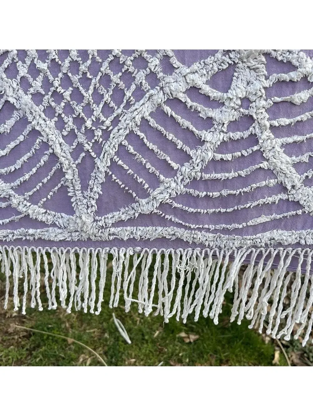 VINTAGE PURPLE/WHITE CHENILLE BEDSPREAD-COTTON WITH FRINGE DOUBLE-CIRCLES WAFFLE